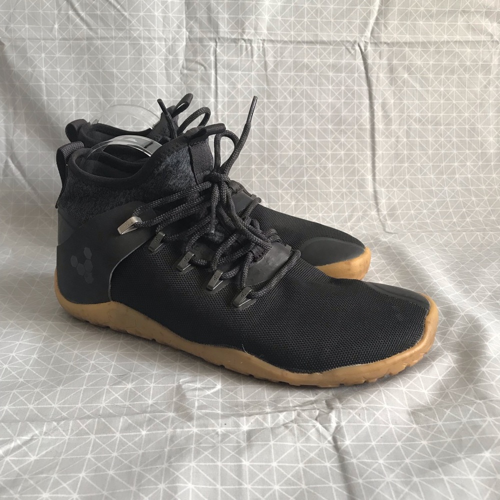 Vivo Barefoot Magna FG Black Hiking Shoes W40